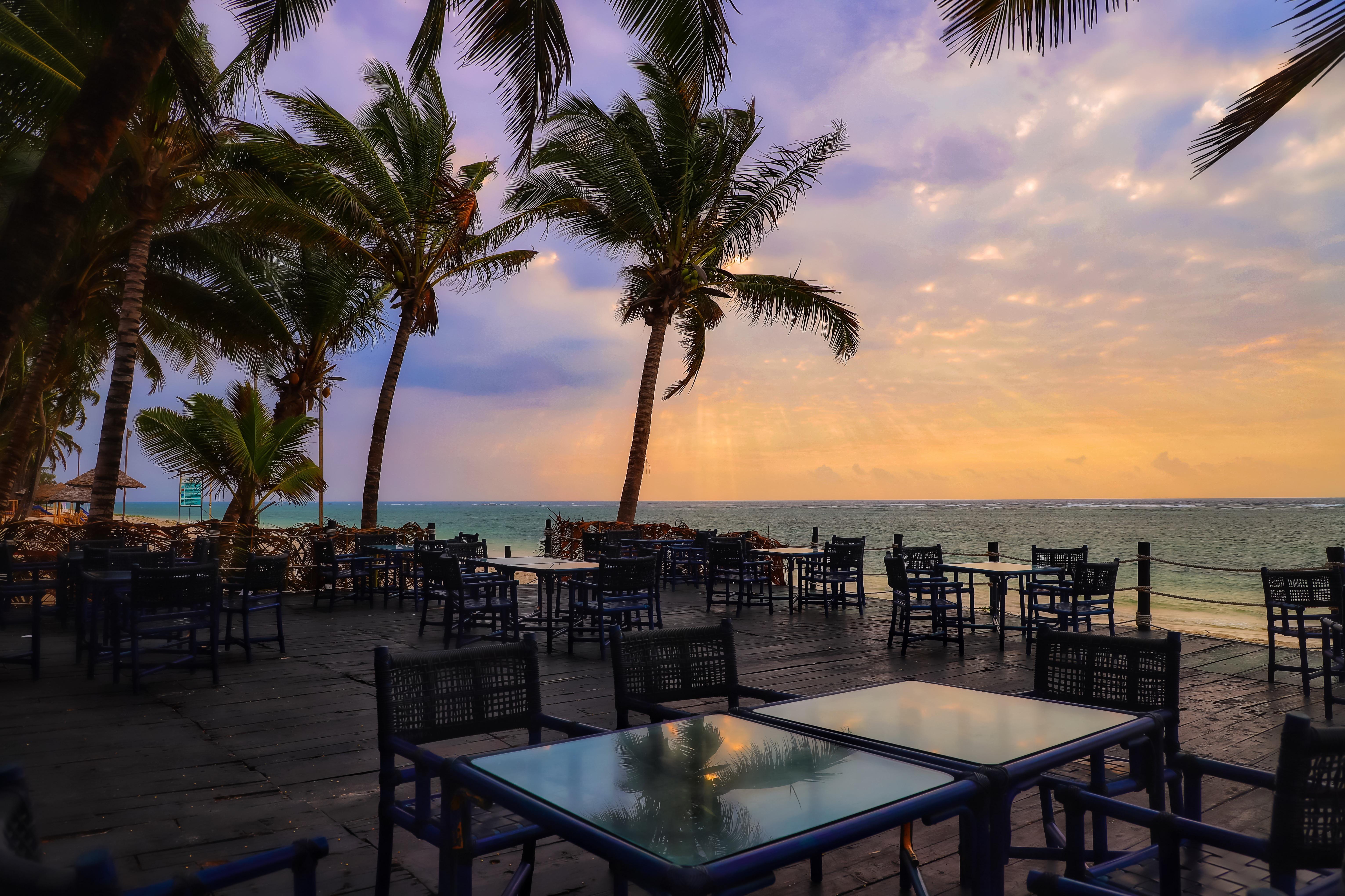 Diani Reef Beach Resort & Spa - Your Beachfront Bliss Awaits Diani Beach Exterior photo Sunset at the beach