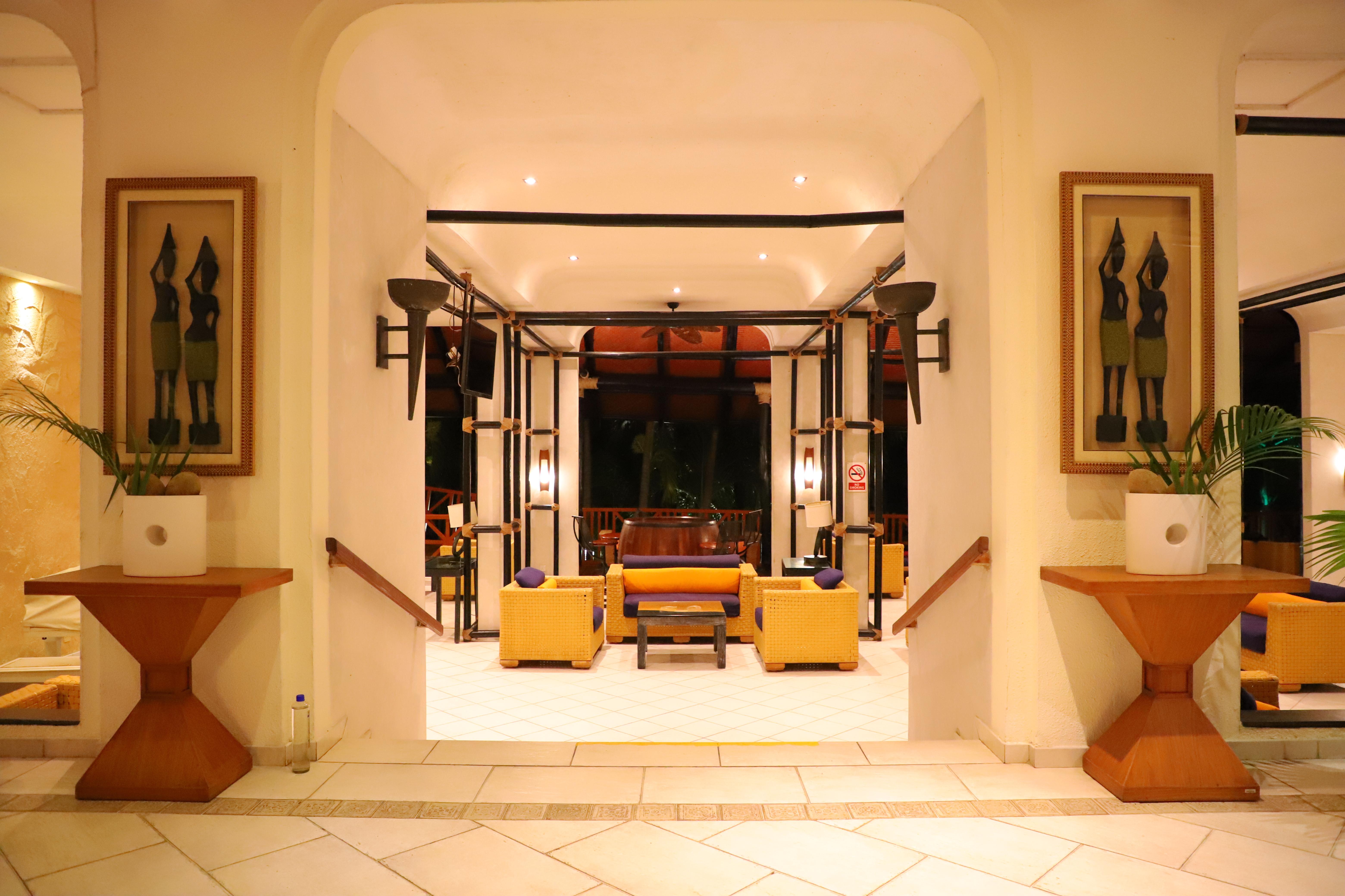 Diani Reef Beach Resort & Spa - Your Beachfront Bliss Awaits Diani Beach Exterior photo The lobby of the hotel