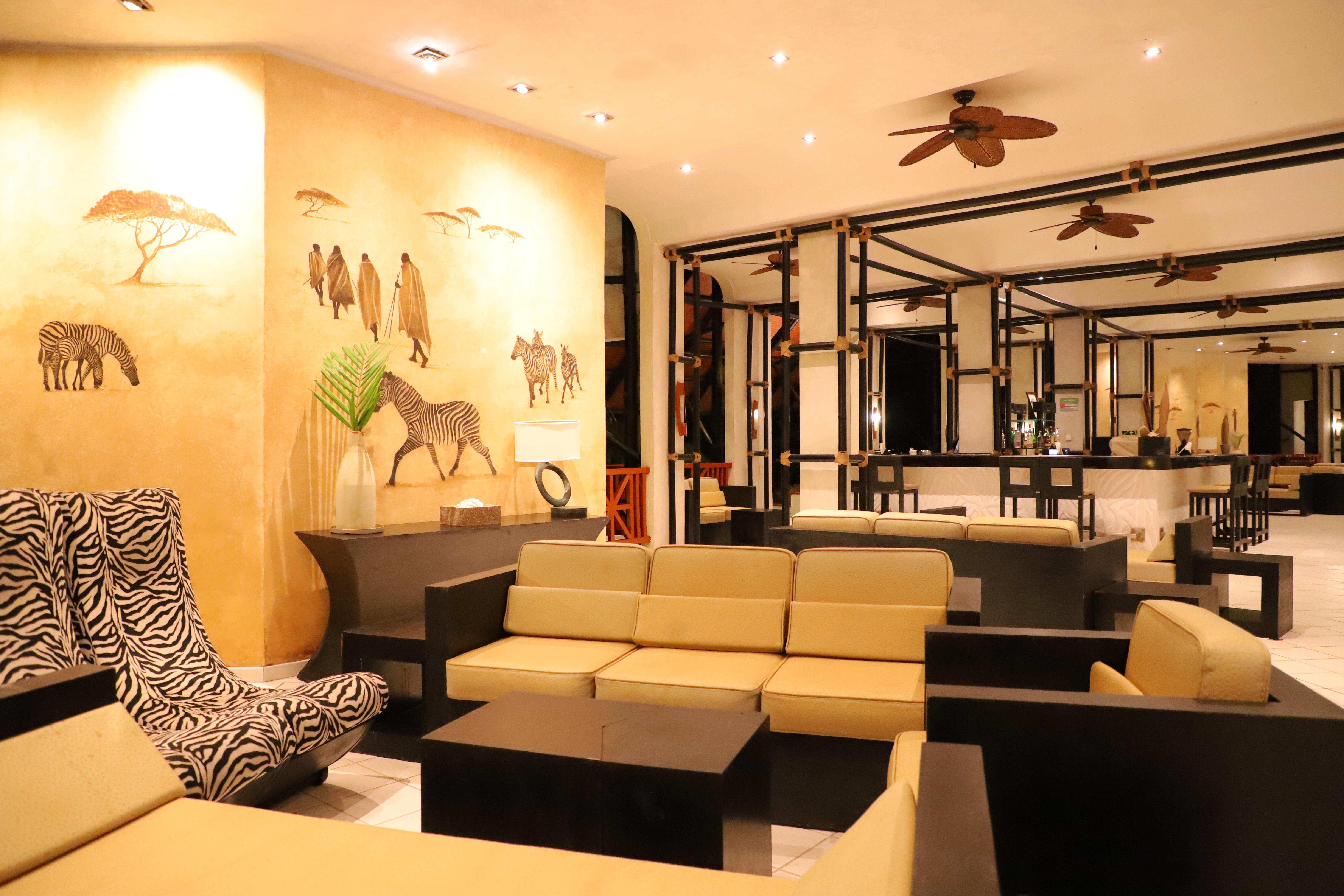 Diani Reef Beach Resort & Spa - Your Beachfront Bliss Awaits Diani Beach Exterior photo The lobby of the hotel